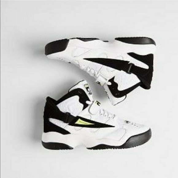 fila spoiler sneaker